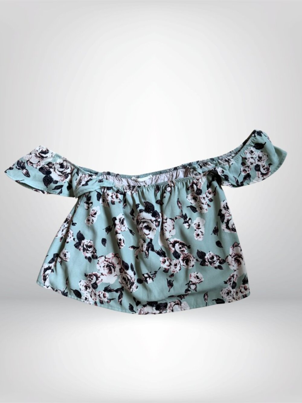Honey Punch floral off the shoulder crop top